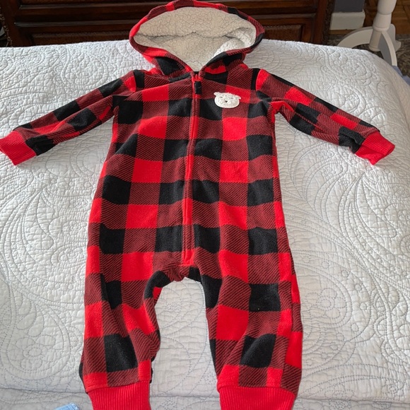 Red and black large check fleece hoodie one Piece. 9 months buffalo check - Picture 2 of 6